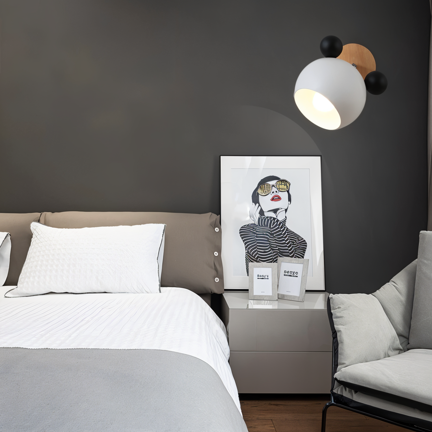 FlashMouse Wall Lamp | Playful Modern Design 5