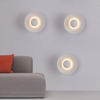 Hasna SunRay Wall Lamp | Modern Metallic Sun Design 8