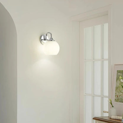 Quashion Wall Lamp | Chrome Modern Minimalist Design 4