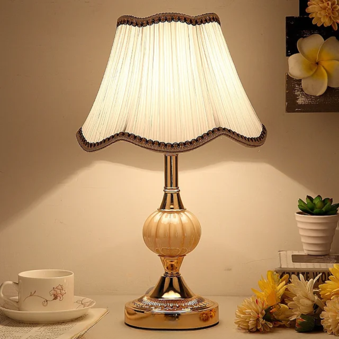 Quixy Vintage Scandinavian Table Lamp | Elegant Floral Design 1