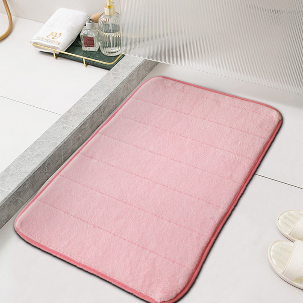 UltraSoft Absorbent Bath Mat | Anti-Slip & Fast-Dry Design 1