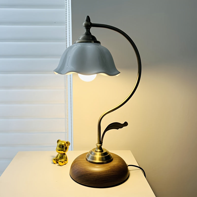 Vintage Goose Neck Table Lamp | Antique Brass USB Bedside Light 6