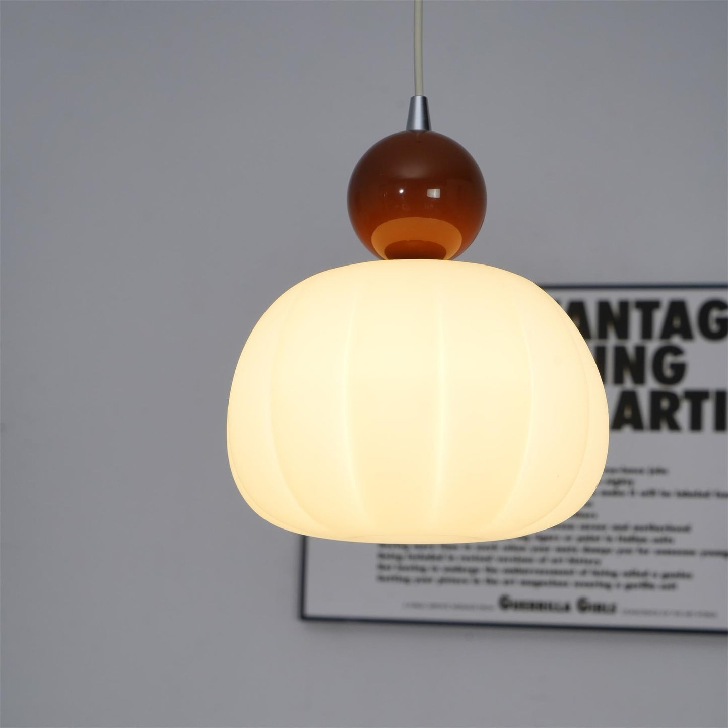 Yedra Pendant Lamp | Organic Round Acrylic Design 4
