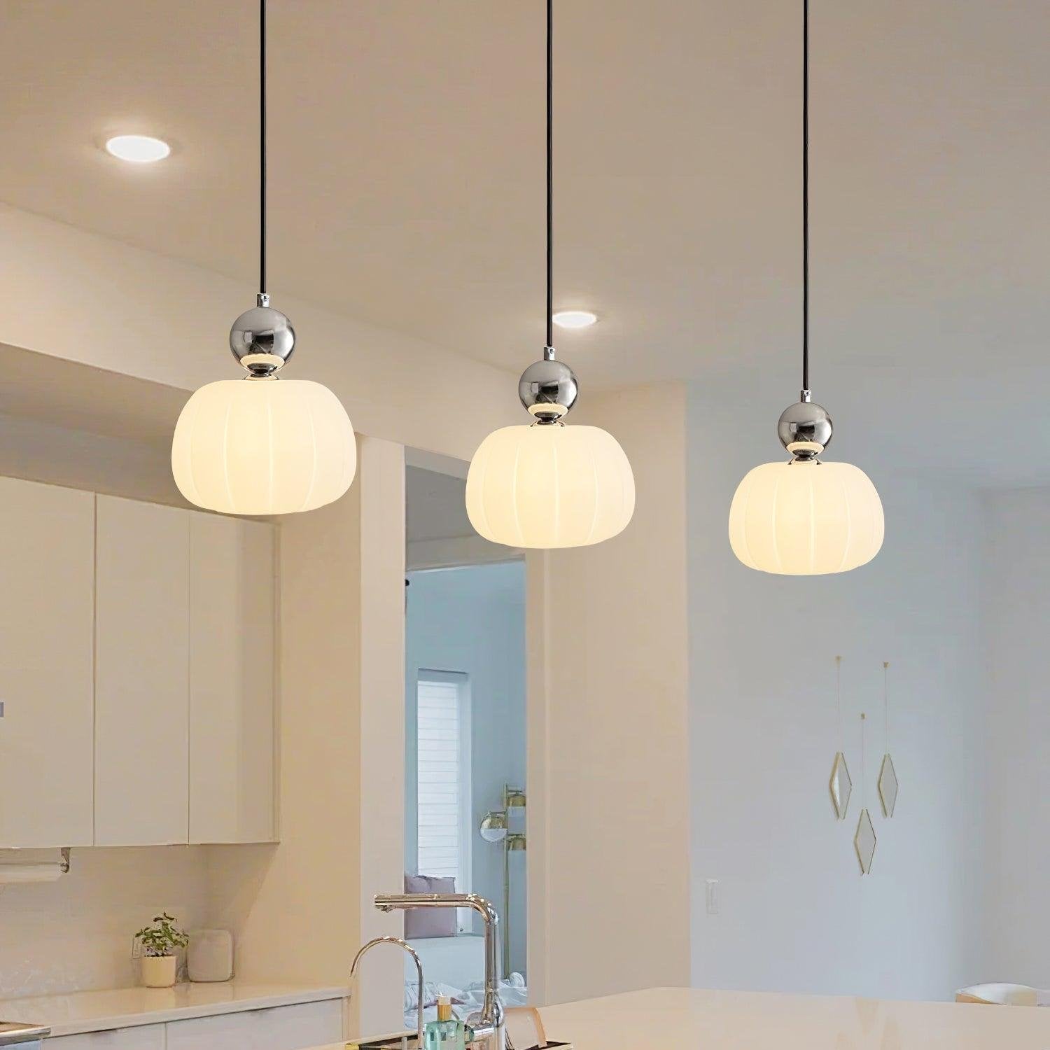 Yedra Pendant Lamp | Organic Round Acrylic Design 7